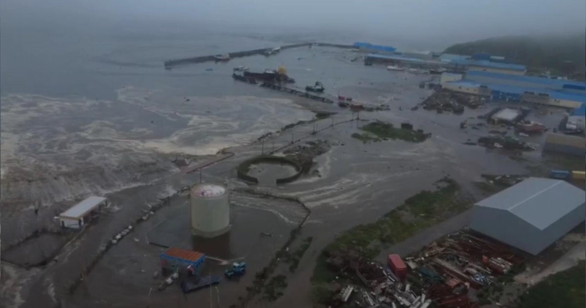 Here’s what experts say about tsunami warnings in Hawaii, Japan and Russia